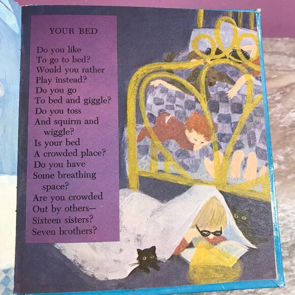 Whitman Tell-a-Tale Vintage Who Are You? Book * Hardcover Retro 1966 GUC Special - Picture 6 of 6